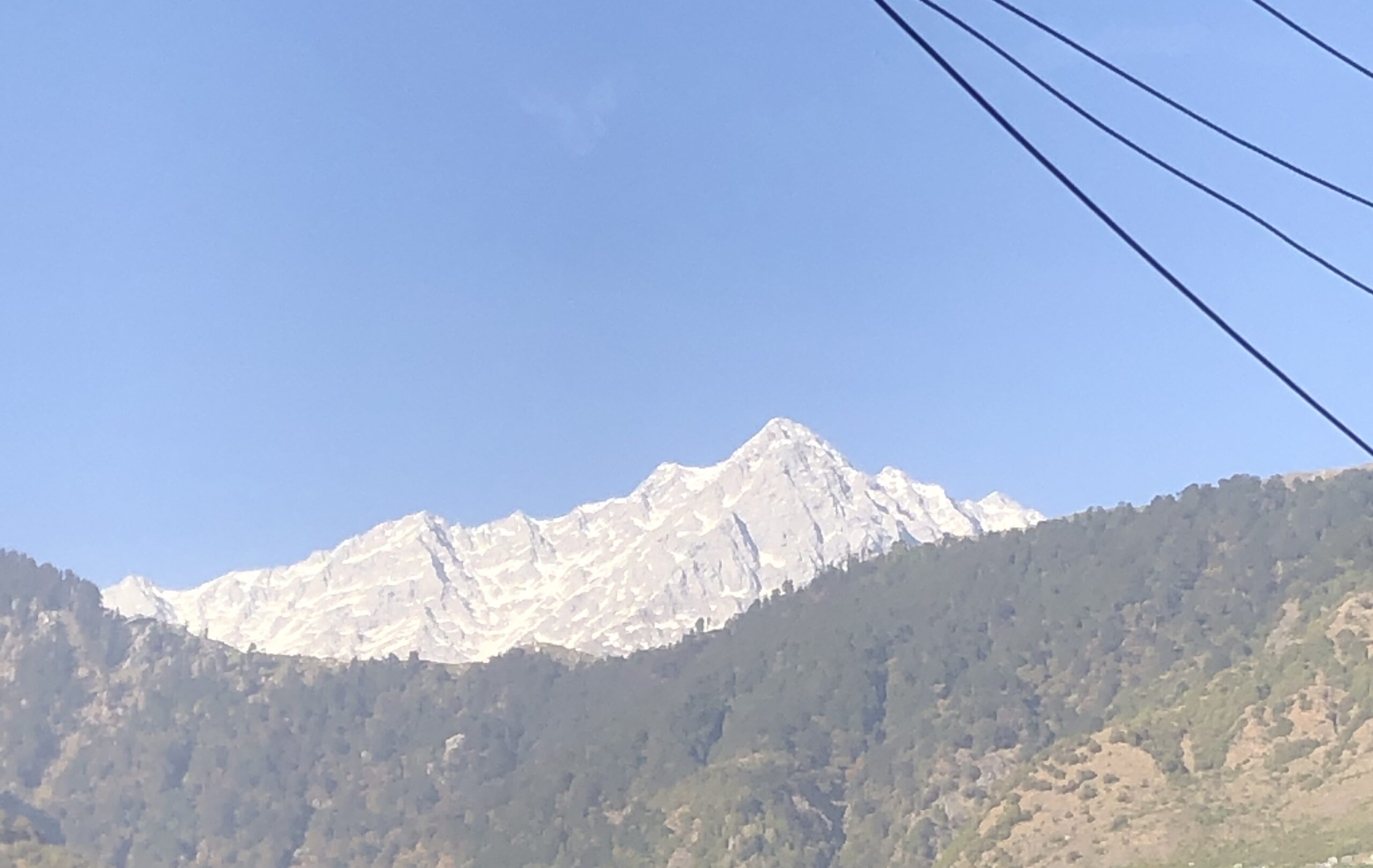 ダラムサラから見える雪山
